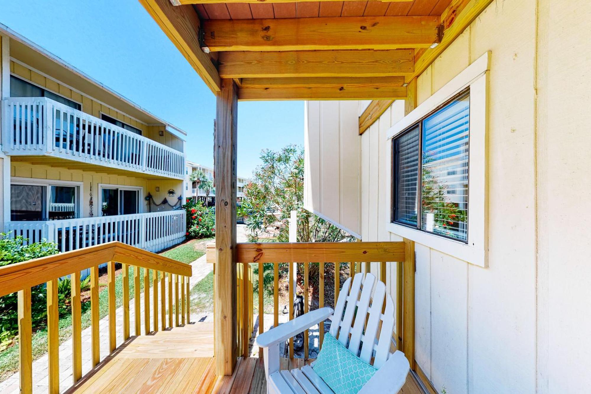 ​Sandpiper Cove Destin Rum bild