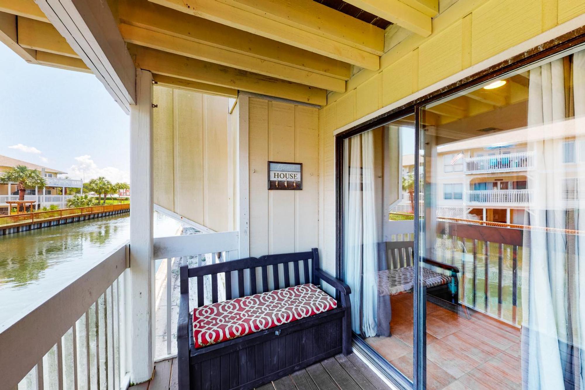 ​Sandpiper Cove Destin Rum bild